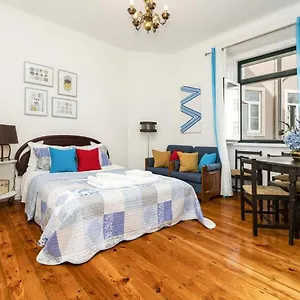  Casa de hóspedes Retro M2 R4 - Lovely Double With Shared Bathroom Portugal