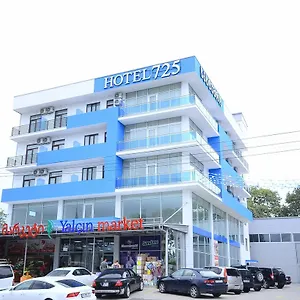 https://hotel-725-b.batumihotels.net