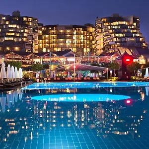 limak-lara-de-luxe-hotel-resort.allantalyahotels.org/