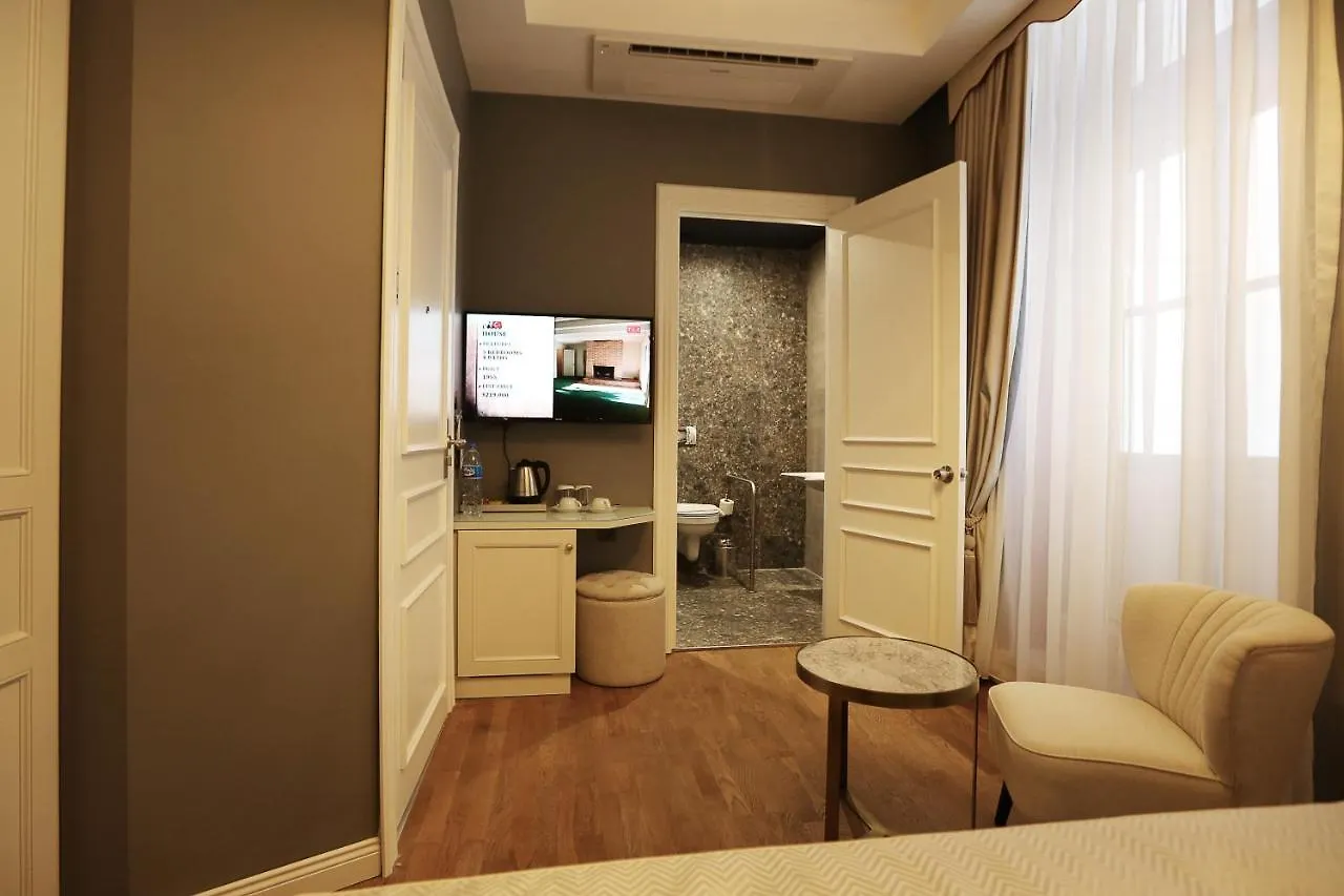 Royal Tophane Istanbul Hotel