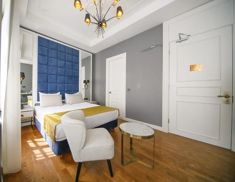 Royal Tophane Istanbul 3*,