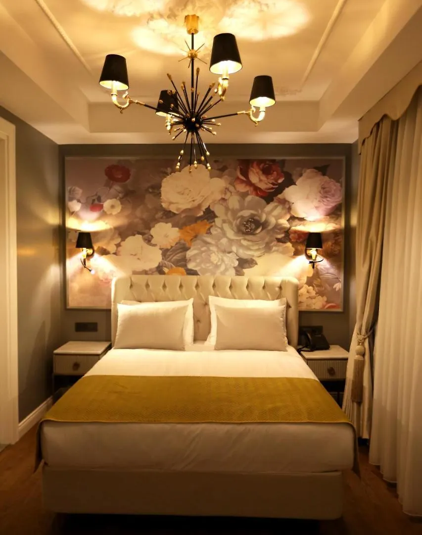 Royal Tophane Istanbul 3*,