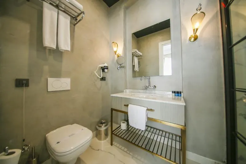 Royal Tophane Istanbul Hotel